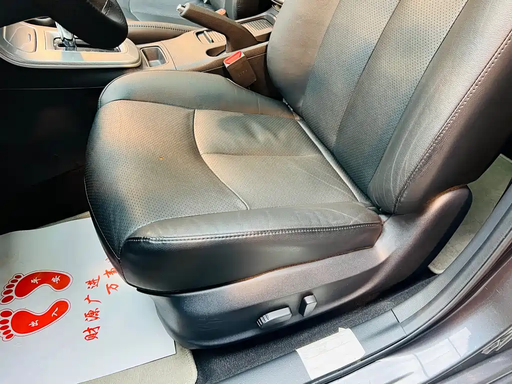 Nissan Sylphy — миниатюра 13