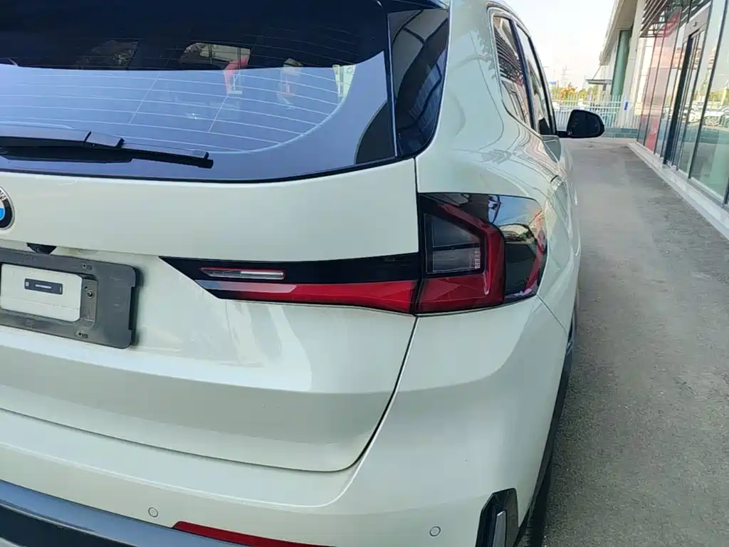 BMW X1 — миниатюра 8