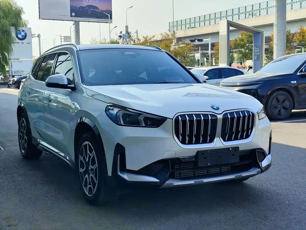 BMW X1 — миниатюра 4