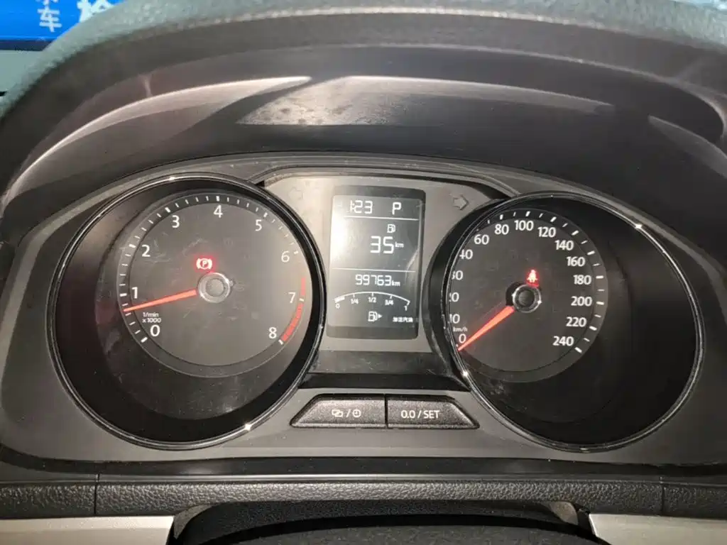 Volkswagen Lavida — миниатюра 12