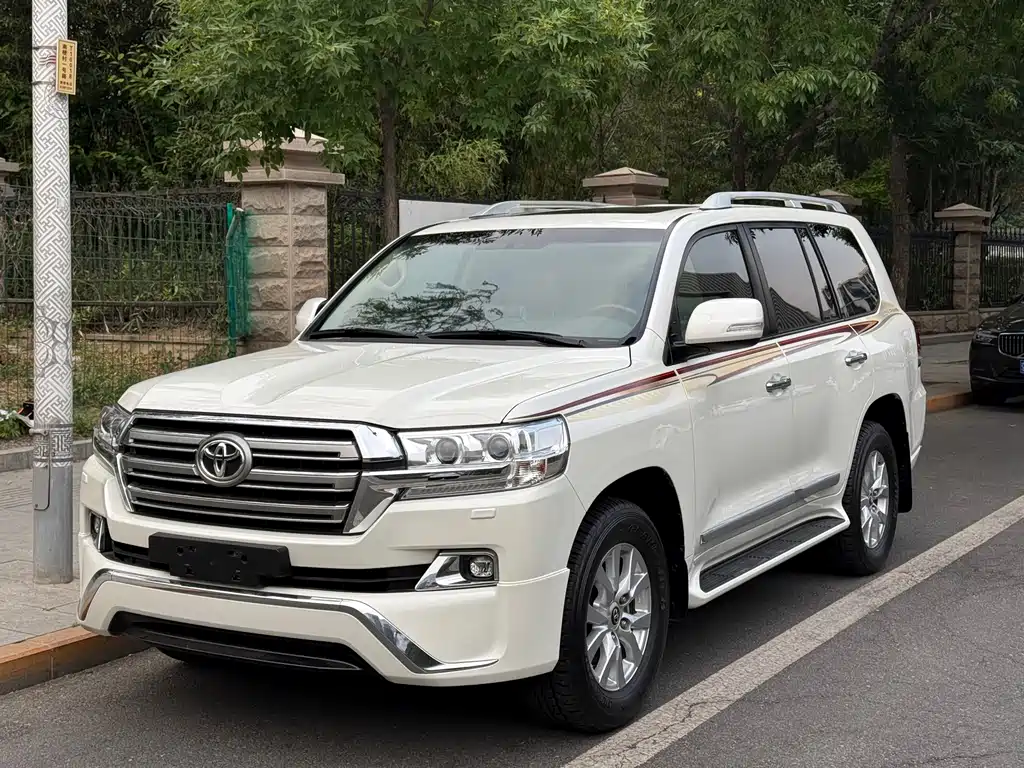 Toyota Land Cruiser 2018