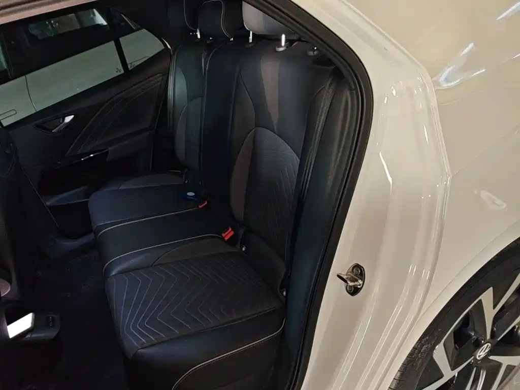 Volkswagen ID.3 — миниатюра 17