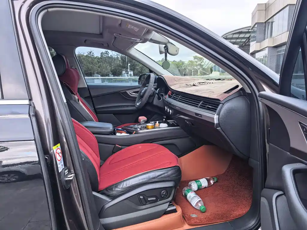 Audi Q7 — миниатюра 39