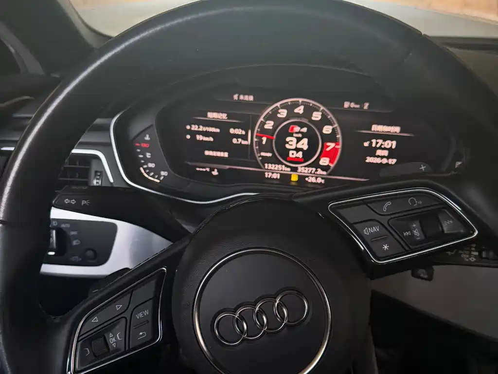 Audi A4L — миниатюра 12