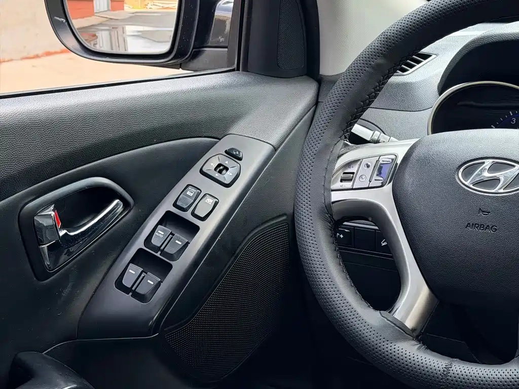 Hyundai ix35 — миниатюра 15