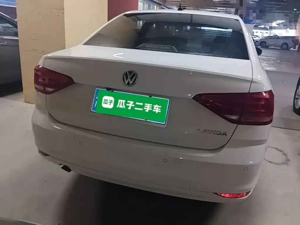 Volkswagen Lavida — миниатюра 6