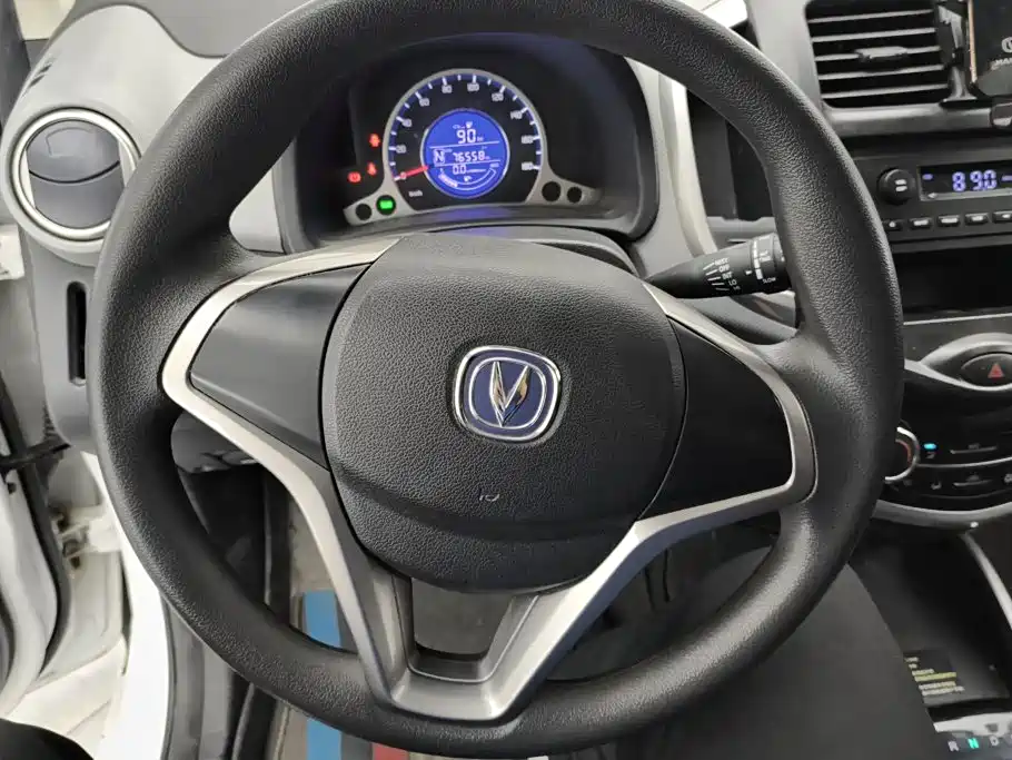 Changan Benben E-Star — миниатюра 15