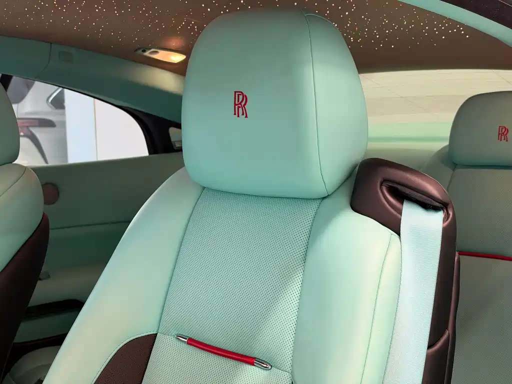 Rolls-Royce Wraith — миниатюра 11