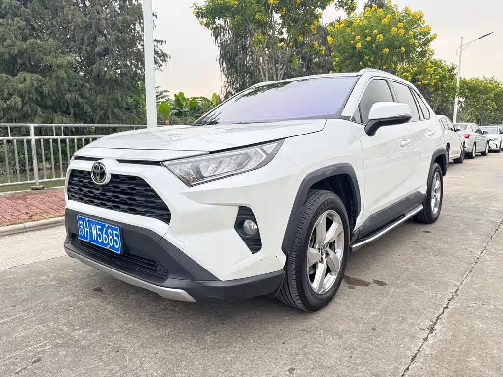 TOYOTA RAV4 RONGFANG