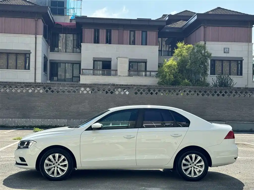 Volkswagen Bora — миниатюра 12