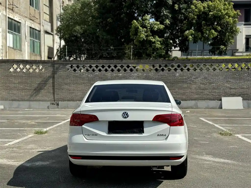 Volkswagen Bora — миниатюра 15