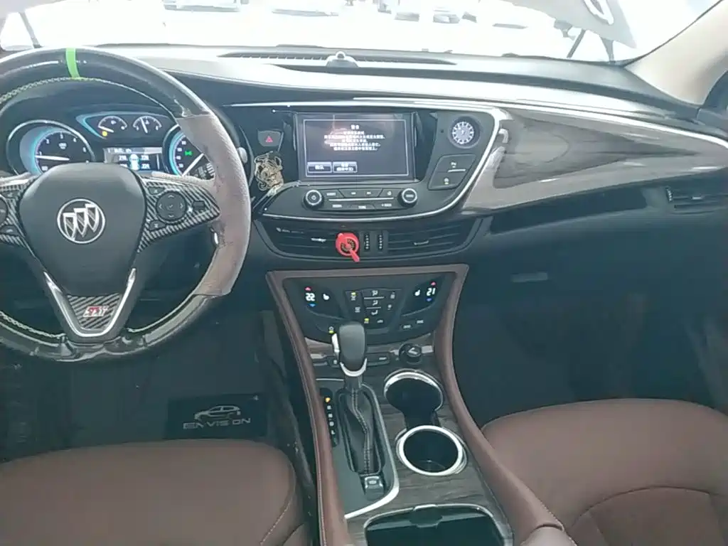 Buick Envision Plus — миниатюра 13