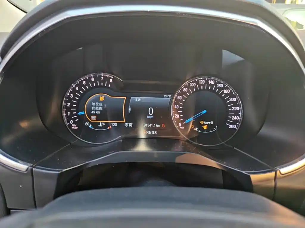 Ford Edge — миниатюра 12