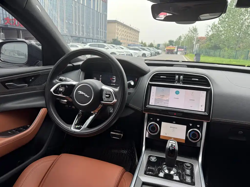 Jaguar XEL — миниатюра 13
