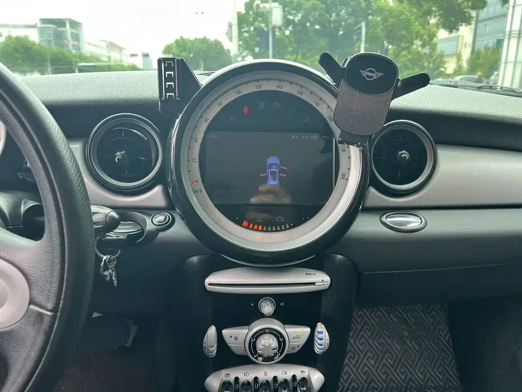 MINI Mini Clubman — миниатюра 38