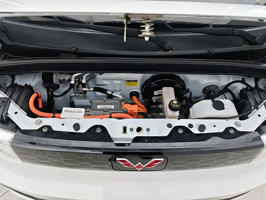 Wuling MINIEV — миниатюра 10