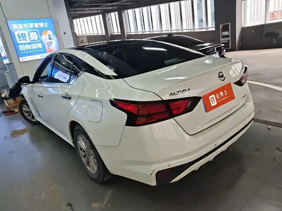 Nissan Teana — миниатюра 4