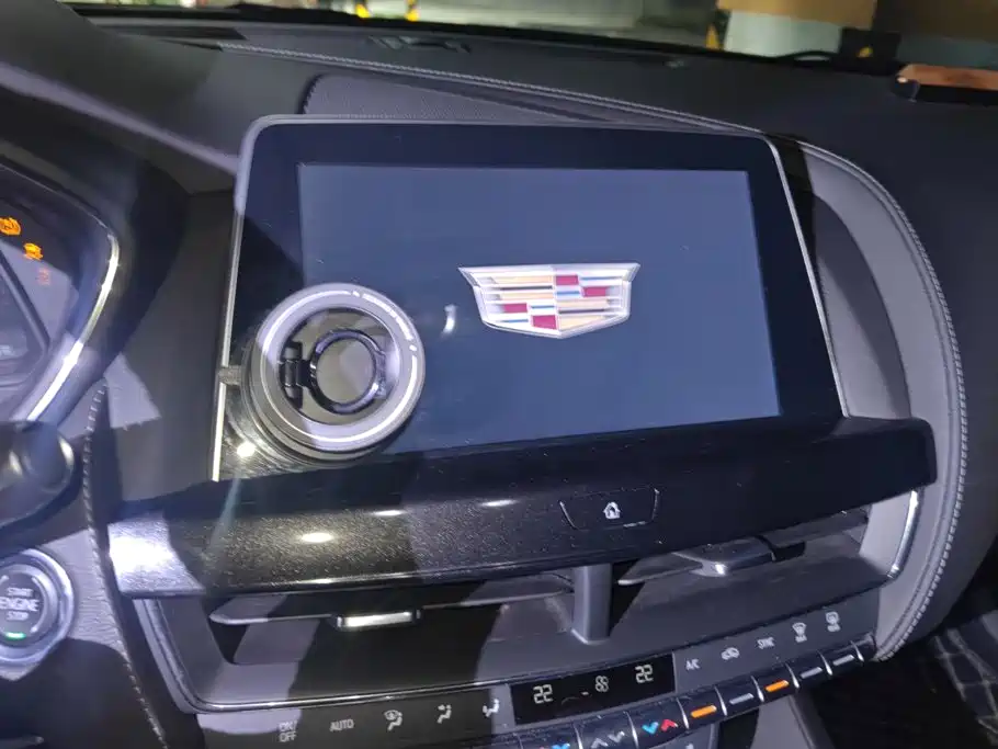 Cadillac CT5 — миниатюра 13
