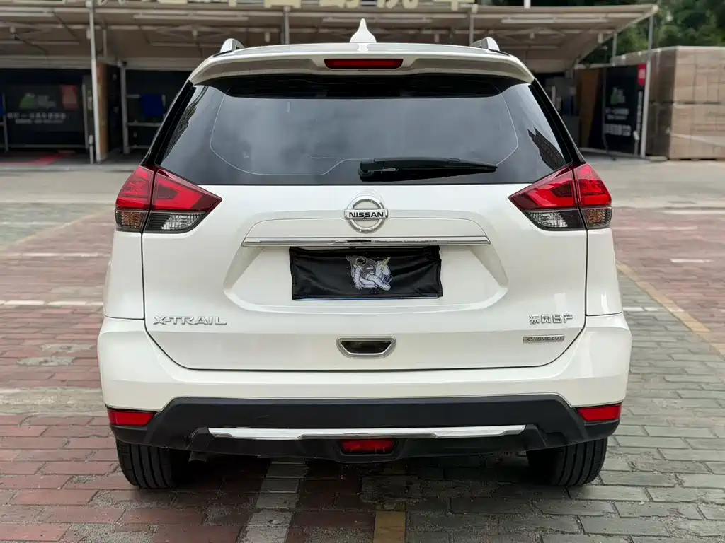 Nissan X-Trail — миниатюра 9