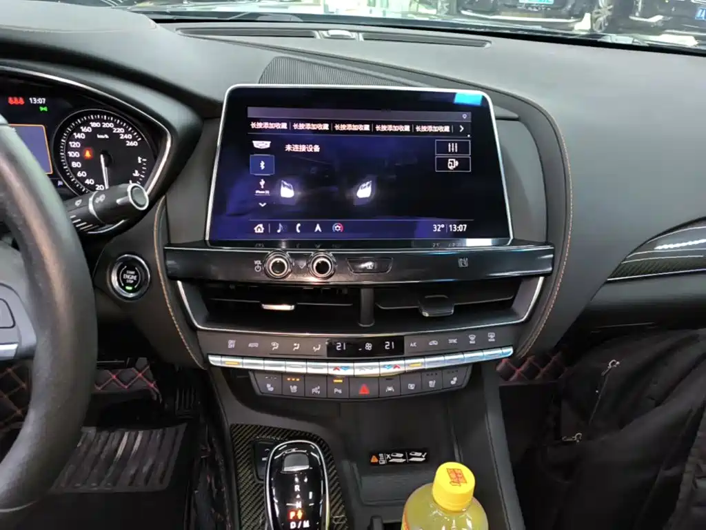 Cadillac CT5 — миниатюра 13