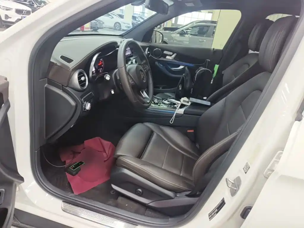 Mercedes-Benz GLC — миниатюра 15