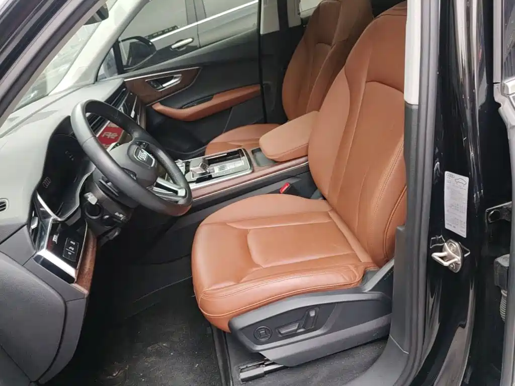 Audi Q7 — миниатюра 15