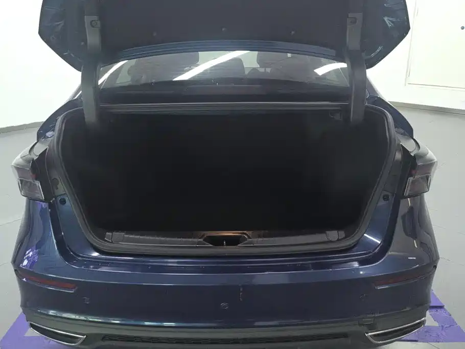 Chery Arrizo 5 PLUS — миниатюра 4