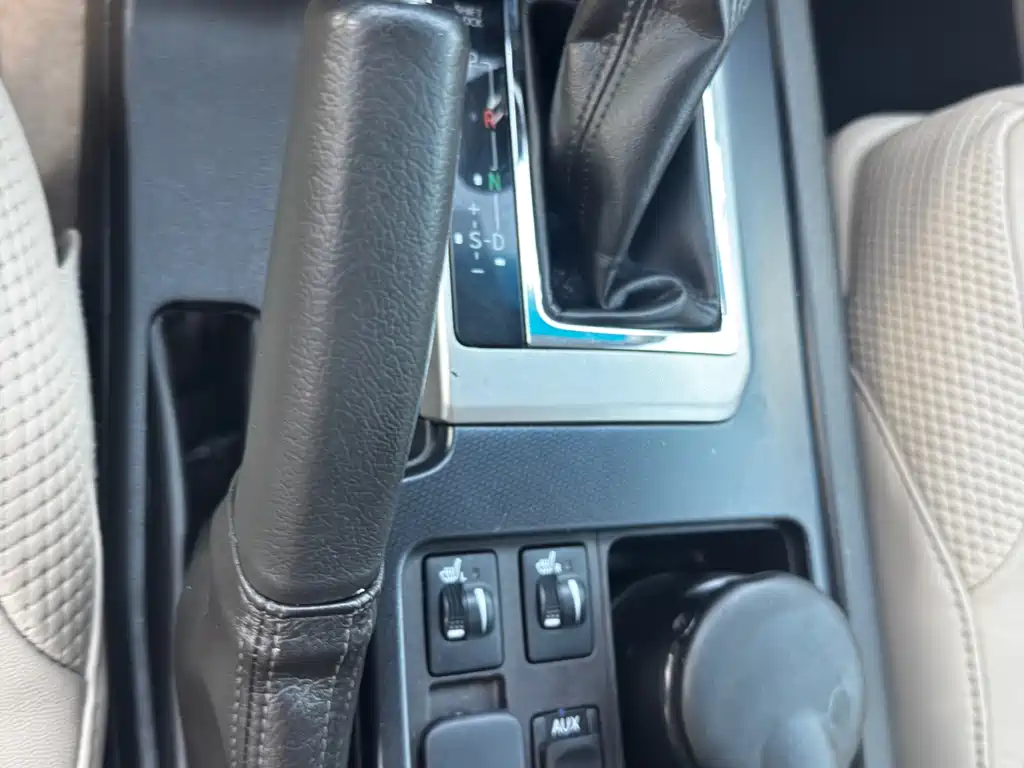 Toyota Prado — миниатюра 12