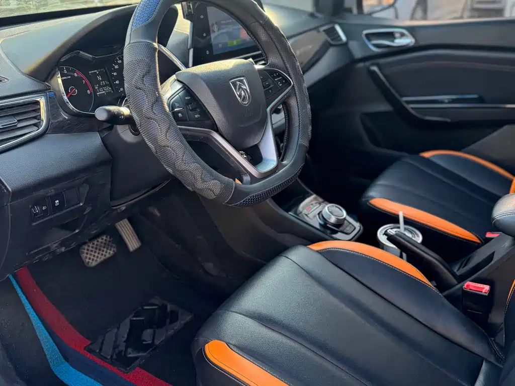 Baojun 310 — миниатюра 4