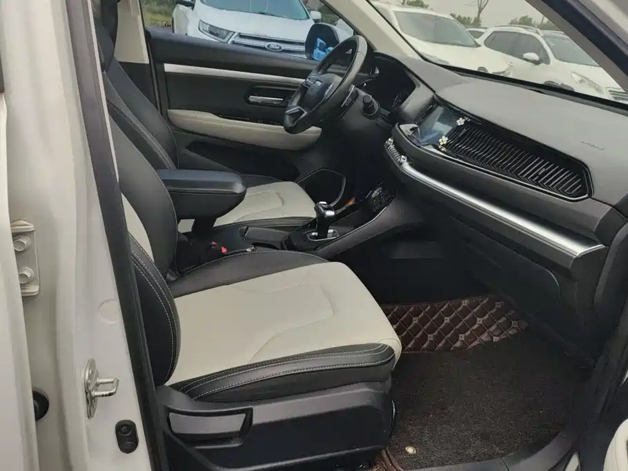 Haval H2s — миниатюра 8