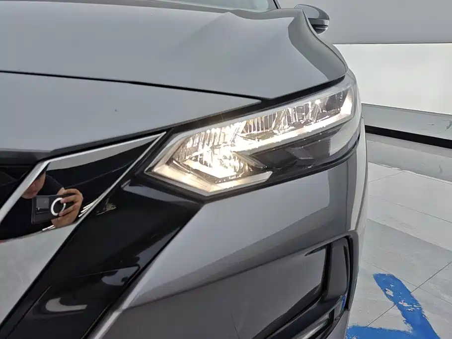 Nissan Sylphy — миниатюра 5