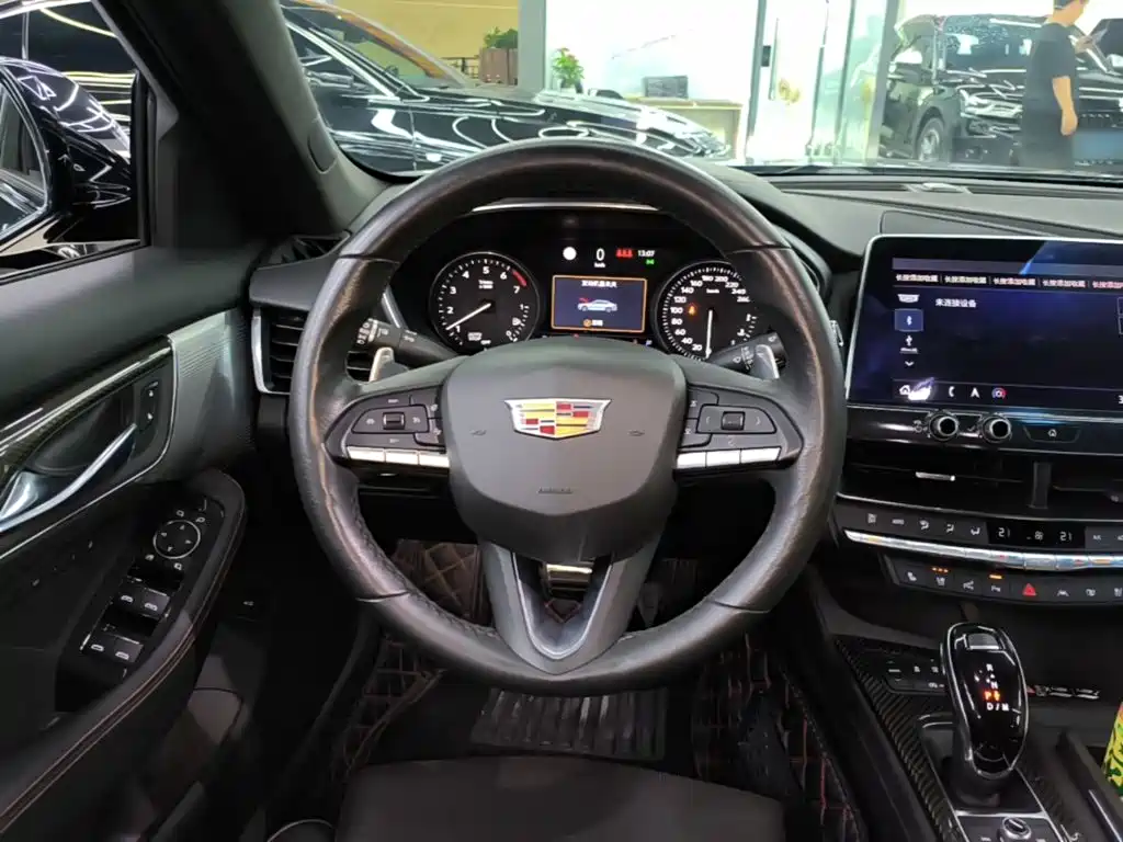 Cadillac CT5 — миниатюра 11