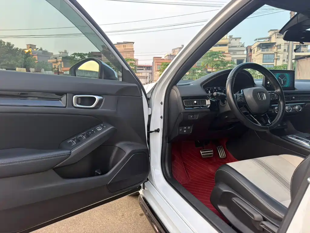 Honda Civic — миниатюра 10