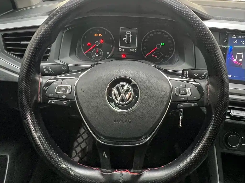 Volkswagen Polo — миниатюра 13