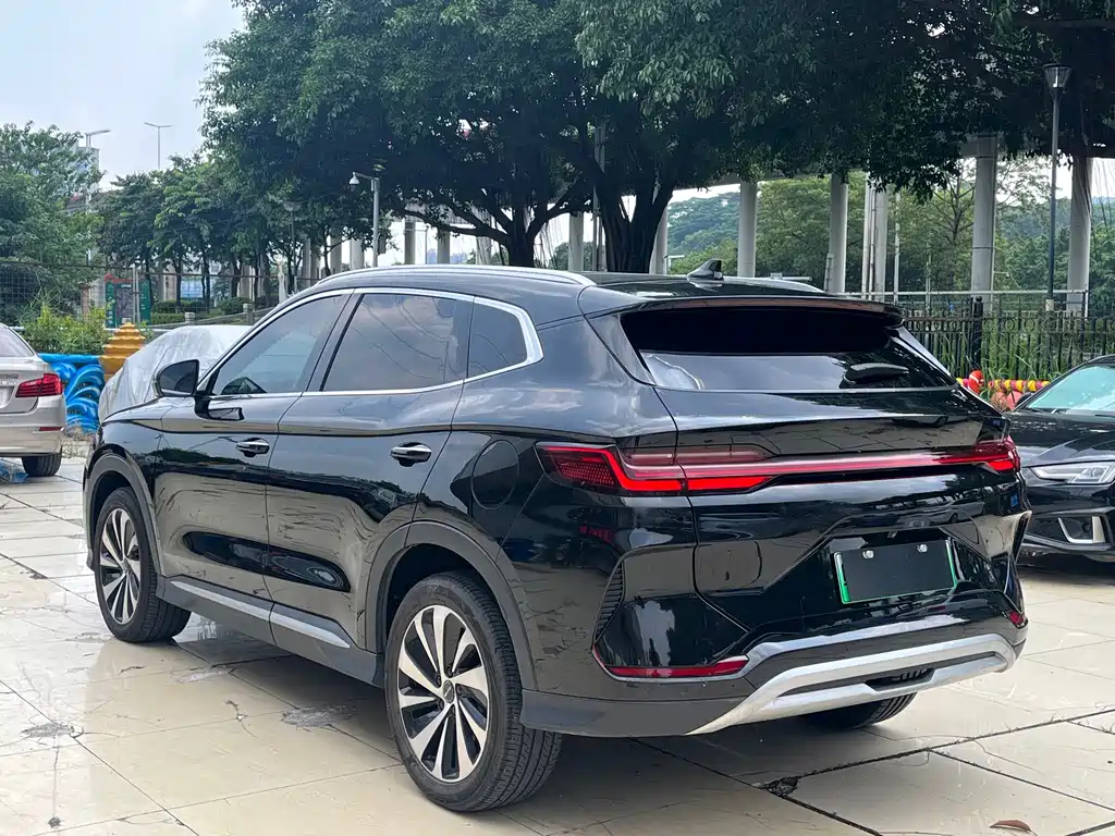 BYD PLUS New Energy — миниатюра 4