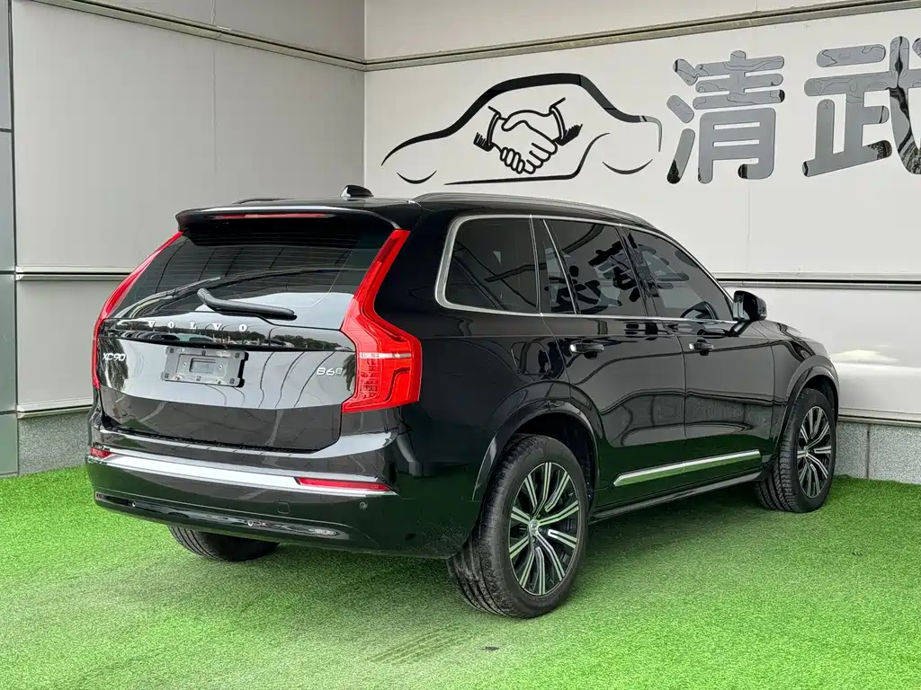 Volvo XC90 — миниатюра 13