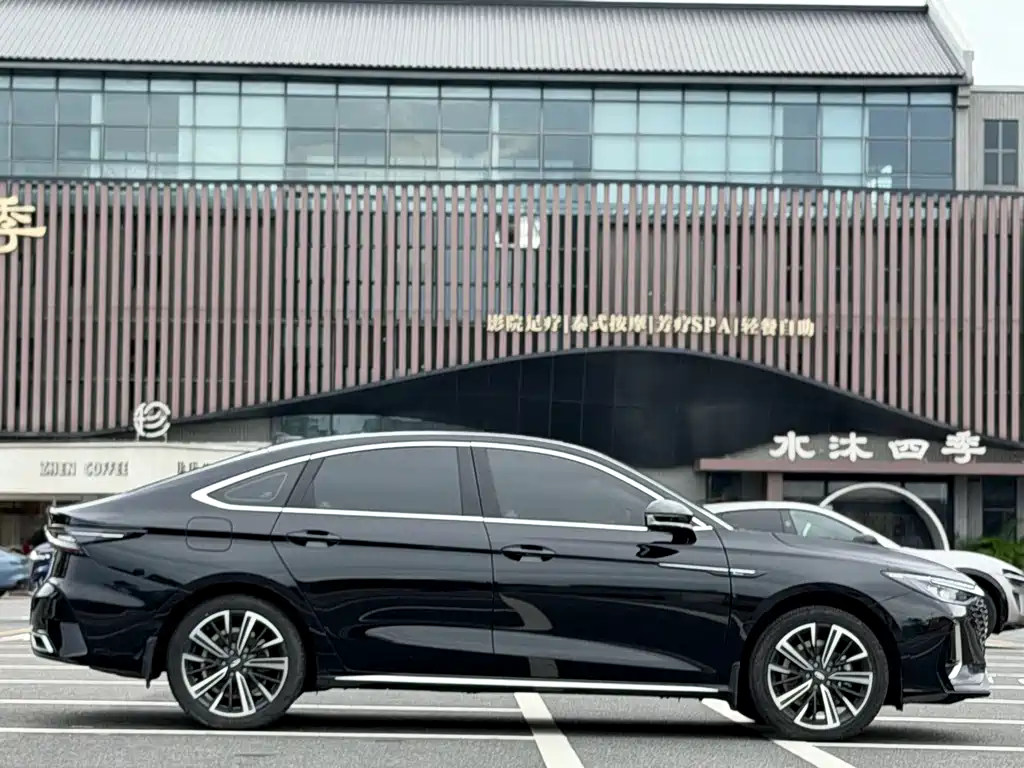 Chery Arrizo 8 — миниатюра 4