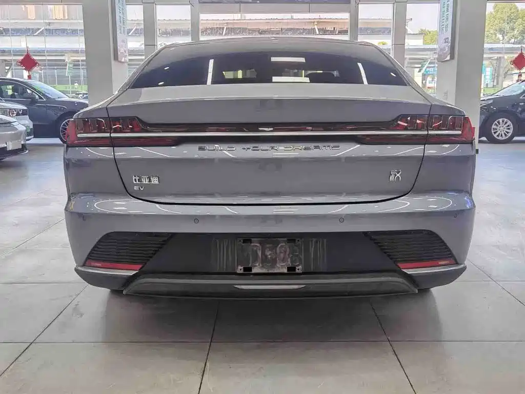 BYD Han — миниатюра 12