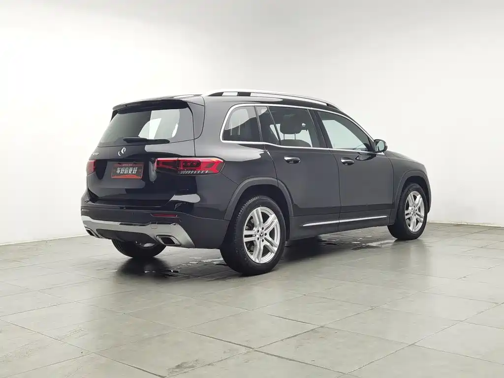 Mercedes-Benz GLB — миниатюра 2