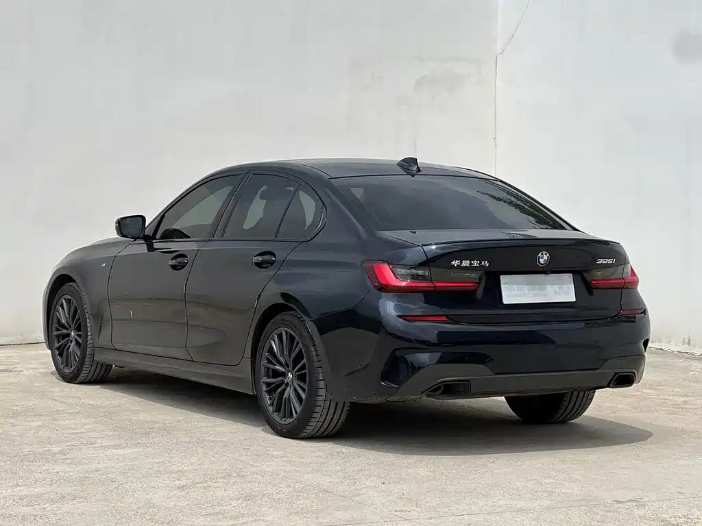 BMW 3 Series — миниатюра 12