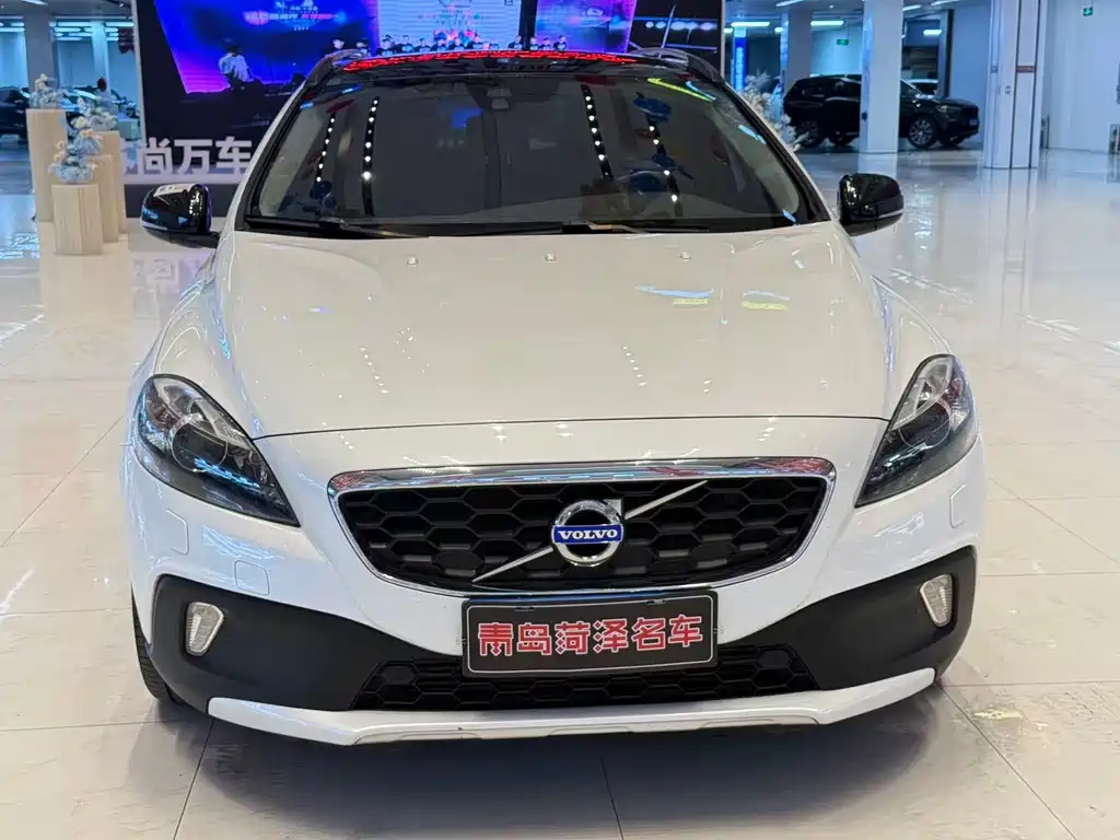 Volvo V40 — миниатюра 3