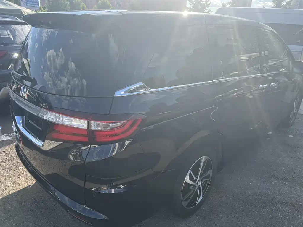 Honda Odyssey — миниатюра 13