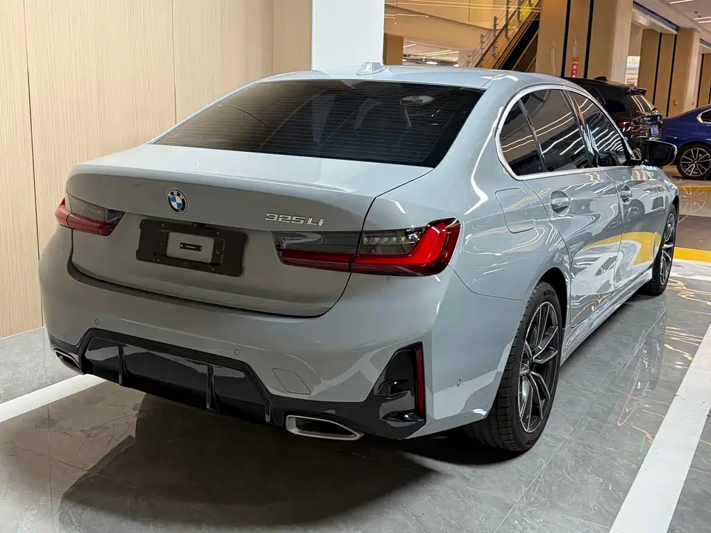 BMW 3 Series — миниатюра 17