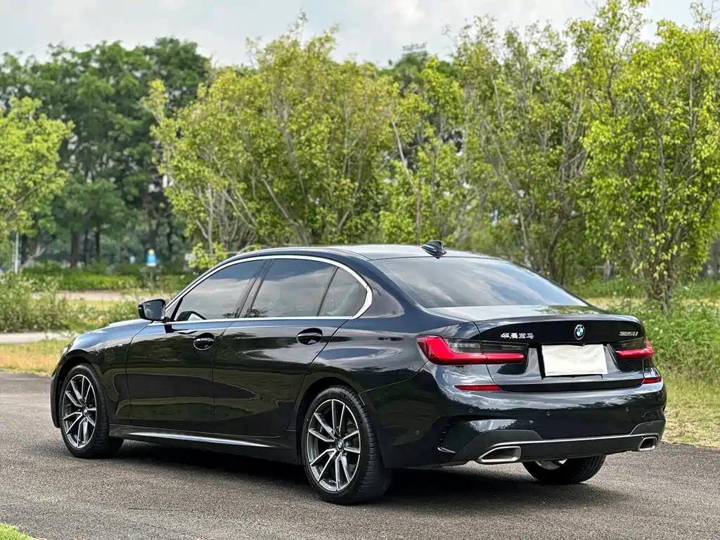 BMW 3 Series — миниатюра 6
