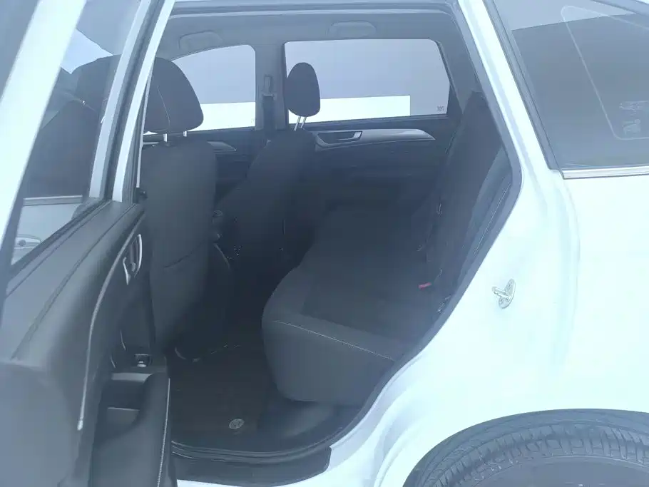 Haval M6 — миниатюра 11