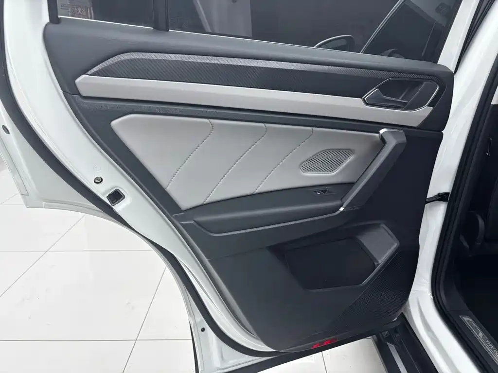 Volkswagen Tayron — миниатюра 12