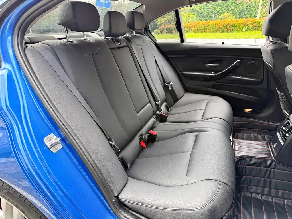 BMW 3 Series — миниатюра 9