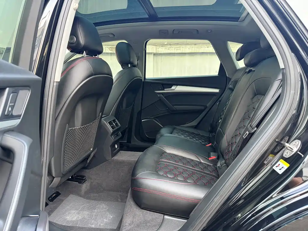 Audi Q5L — миниатюра 5