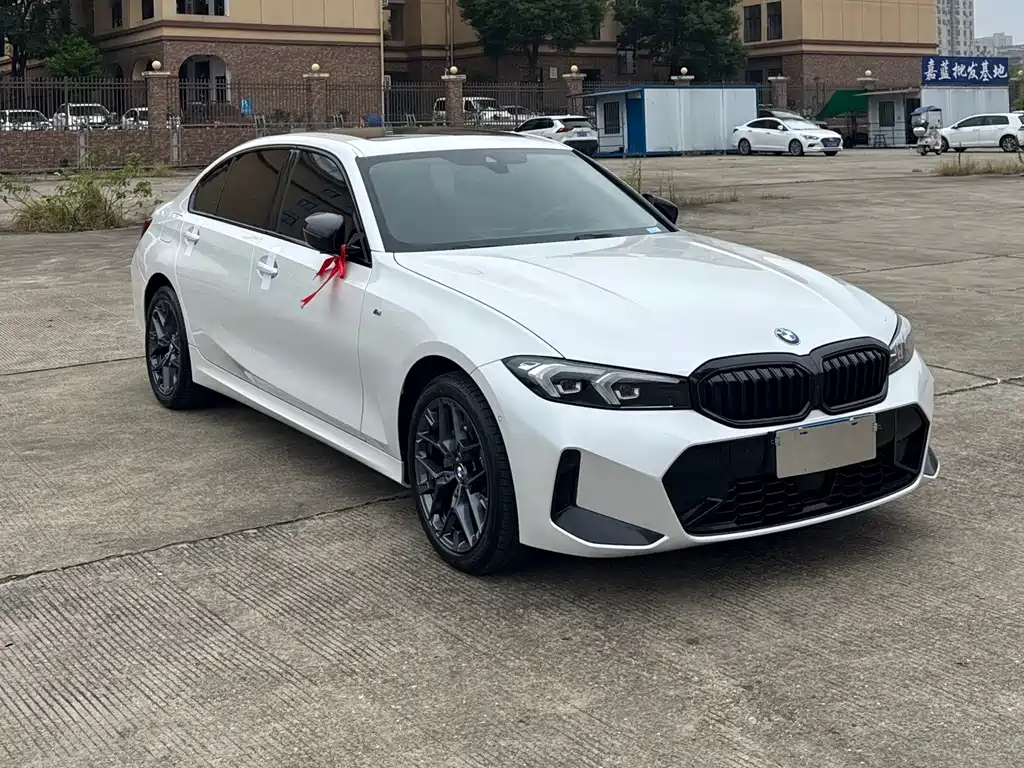 BMW 3 Series — миниатюра 3