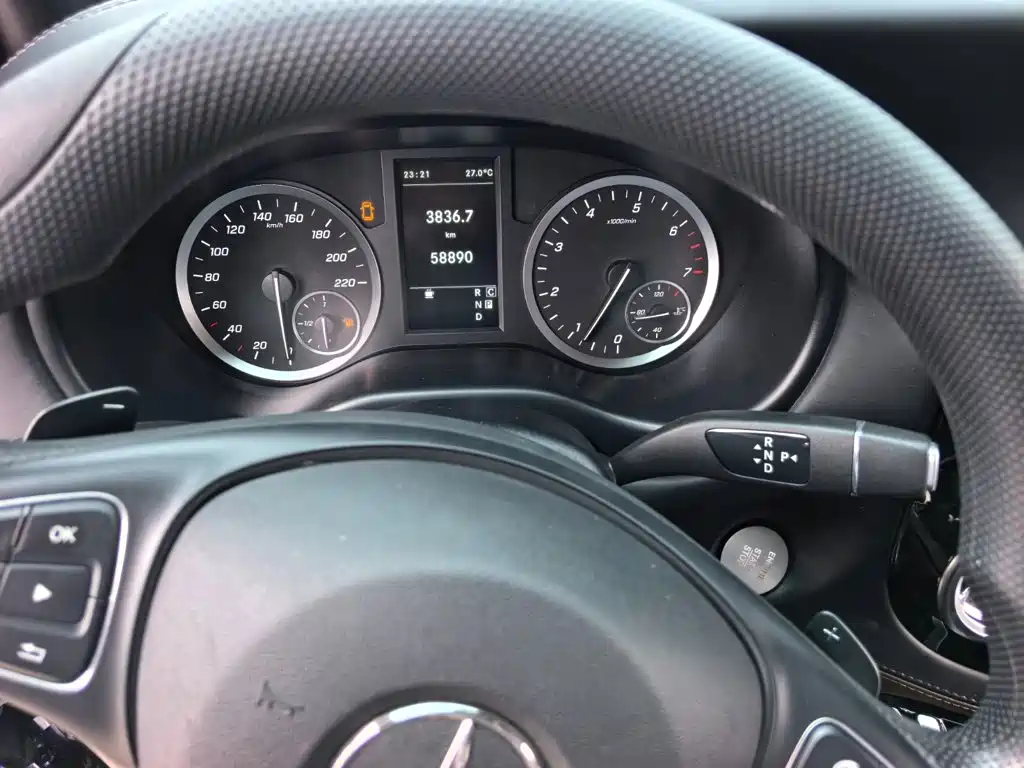 Mercedes-Benz Vito — миниатюра 15